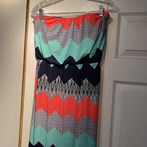 The pink hearts strapless maxi dress